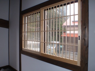 通り土間の建具
